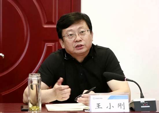 1599458954956614.jpg 王小剛_副本.jpg